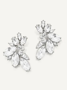 NWT Olive and Piper Porter Cluster Studs Silver Tone Bridal Bride Wedding NEW